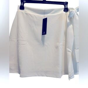 Lulus Women’s Size Medium Chic White Linen Wrap Mini Skirt Lined